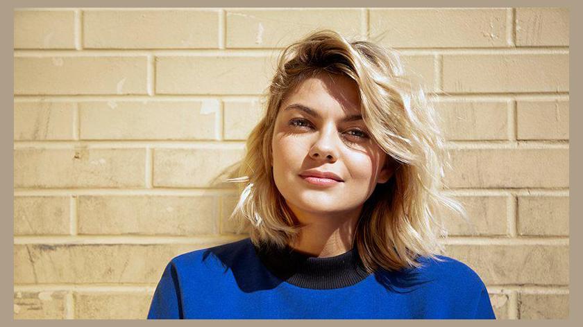 Louane (FR)